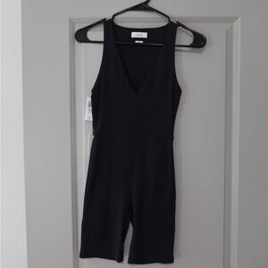 COPY - Aritzia Contour V-Neck Romper